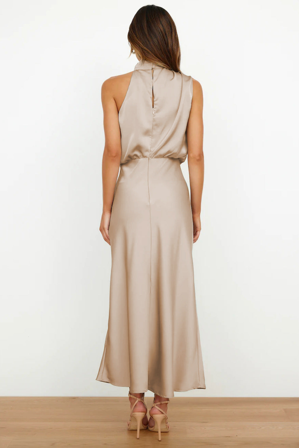 Alessia | Robe dos nu