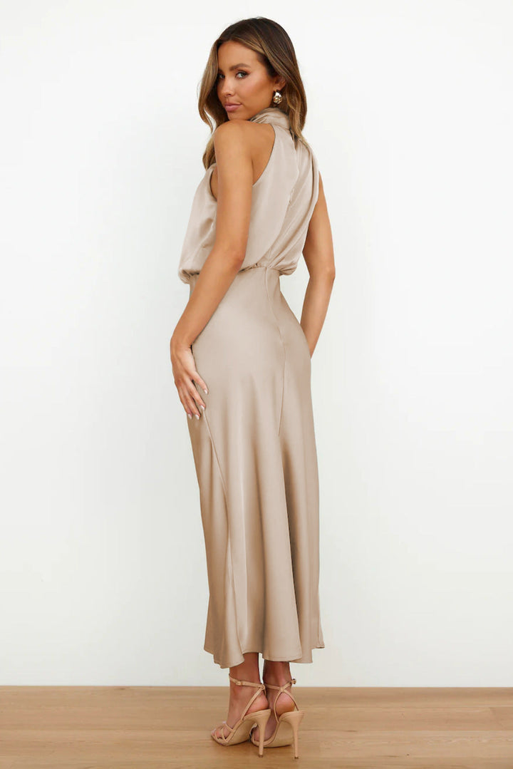 Alessia | Robe dos nu