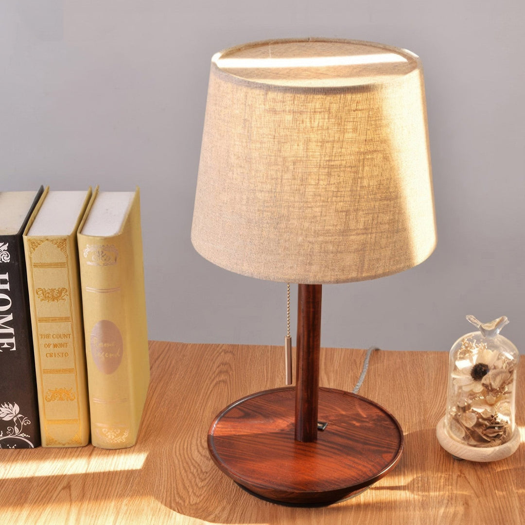 Gentle Glow Lampe en noyer scandinave avec accents en tissu luxueux