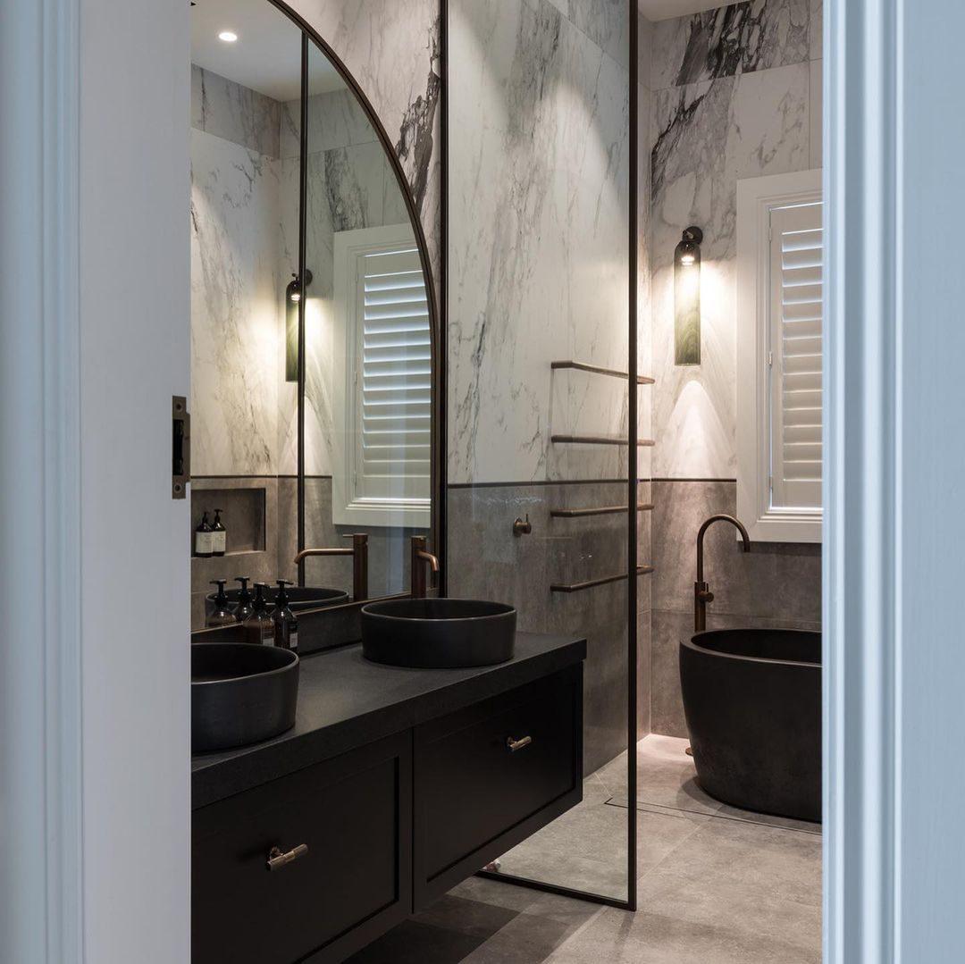 Applique murale en verre