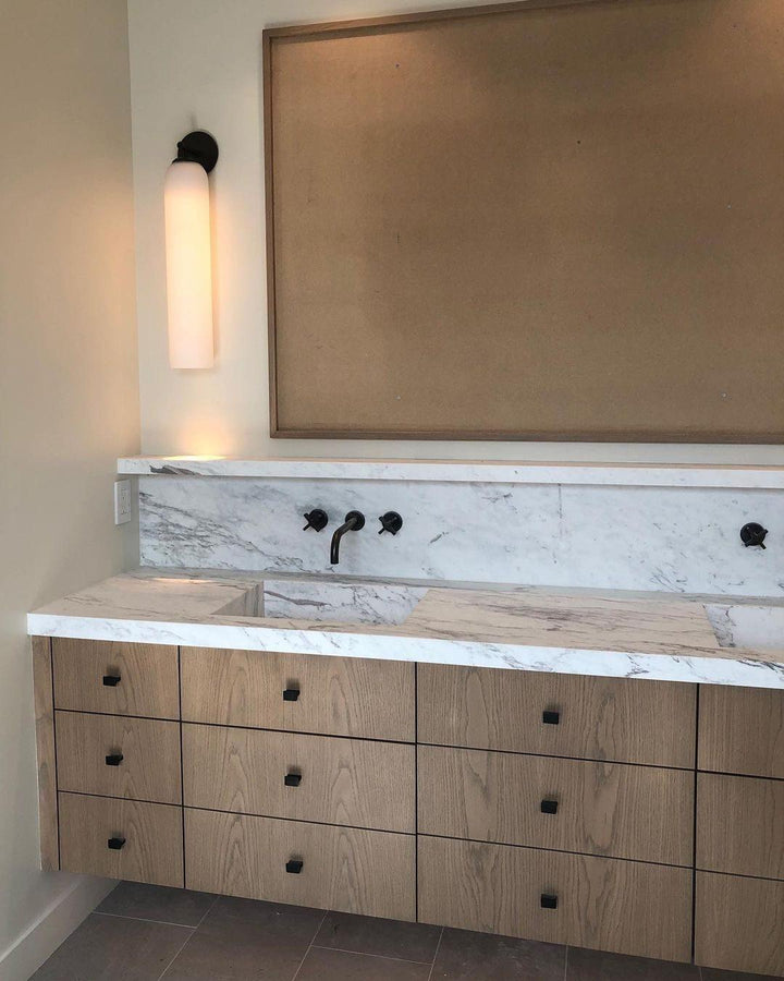 Applique murale en verre