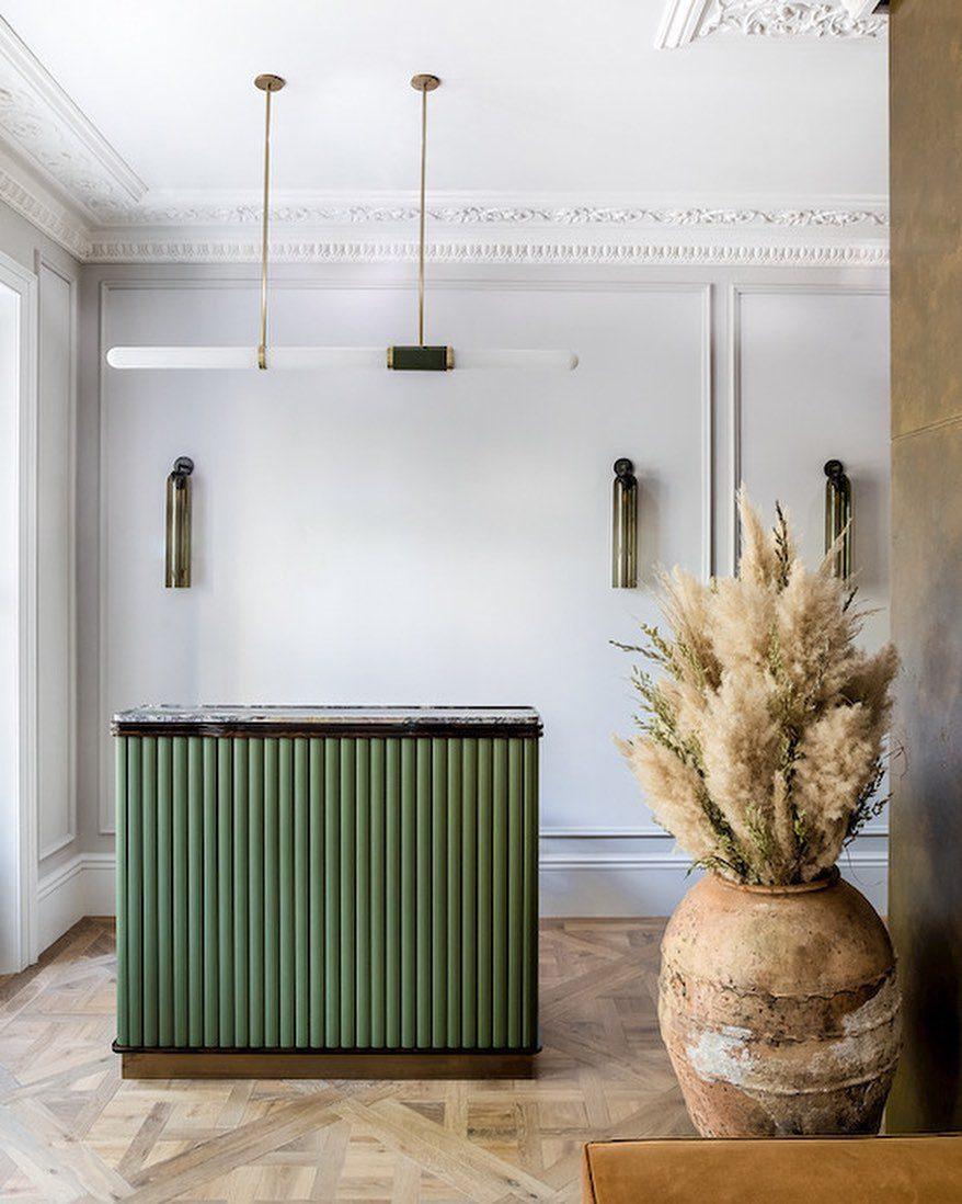 Applique murale en verre