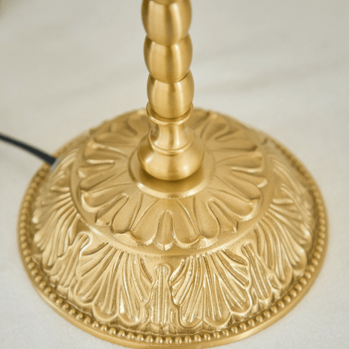 RoseLamp | Lampe de Table en Laiton de Mode