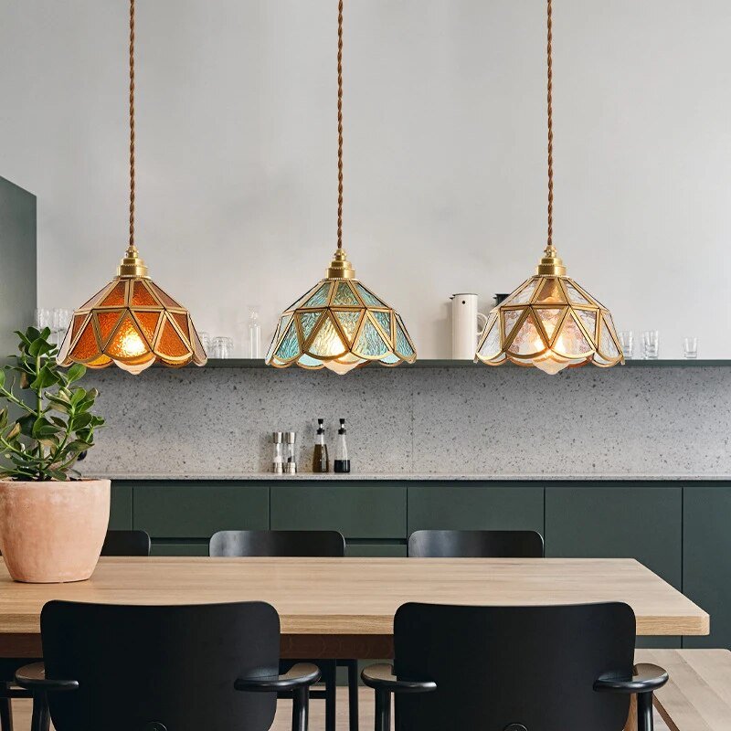 Lampe suspendue en vitrail