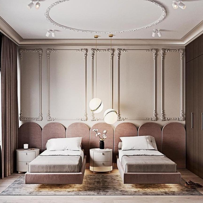 Lampe suspendue en forme de demi-lune