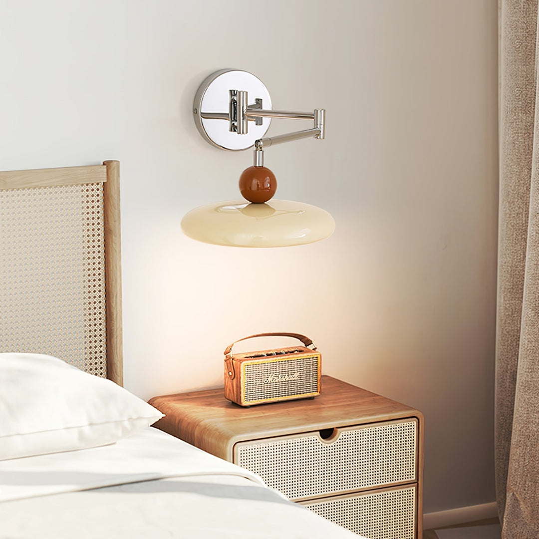 Lola Applique Murale avec Bras Pivotant