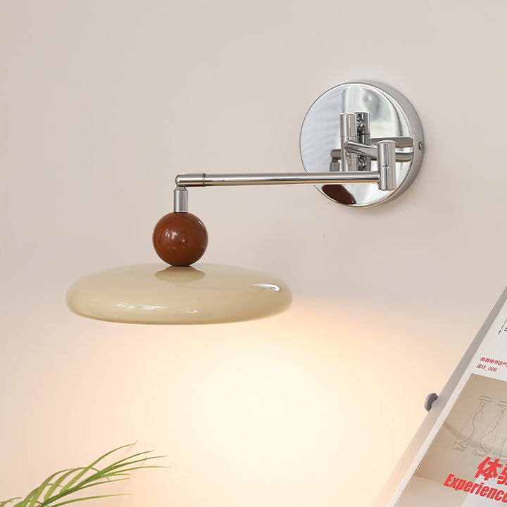 Lola Applique Murale avec Bras Pivotant