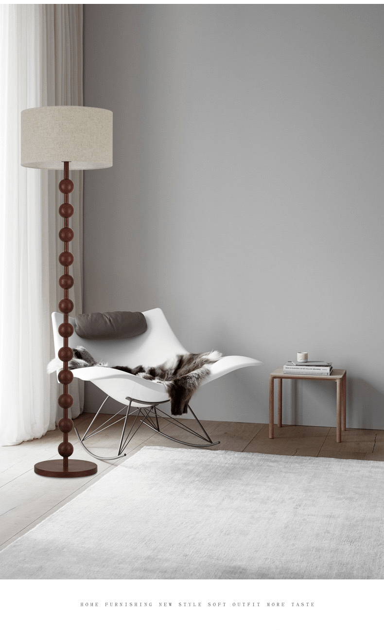 Lampadaire en bois Japandi