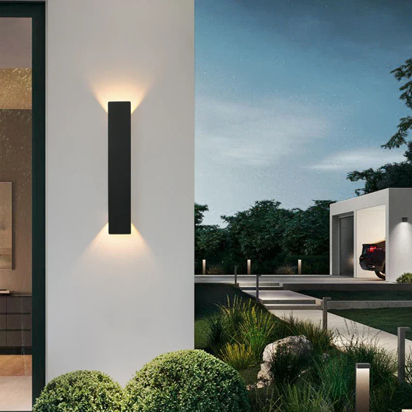 Triglow - Applique murale LED étanche pour l'extérieur