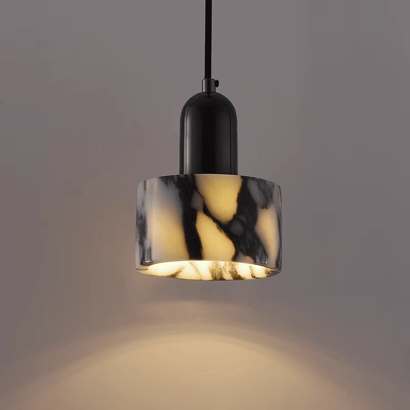 Suspension en marbre noir