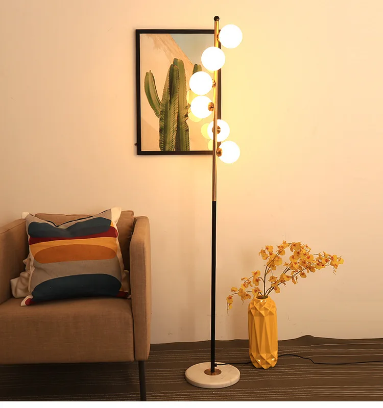 Lampe de sol en verre nordique